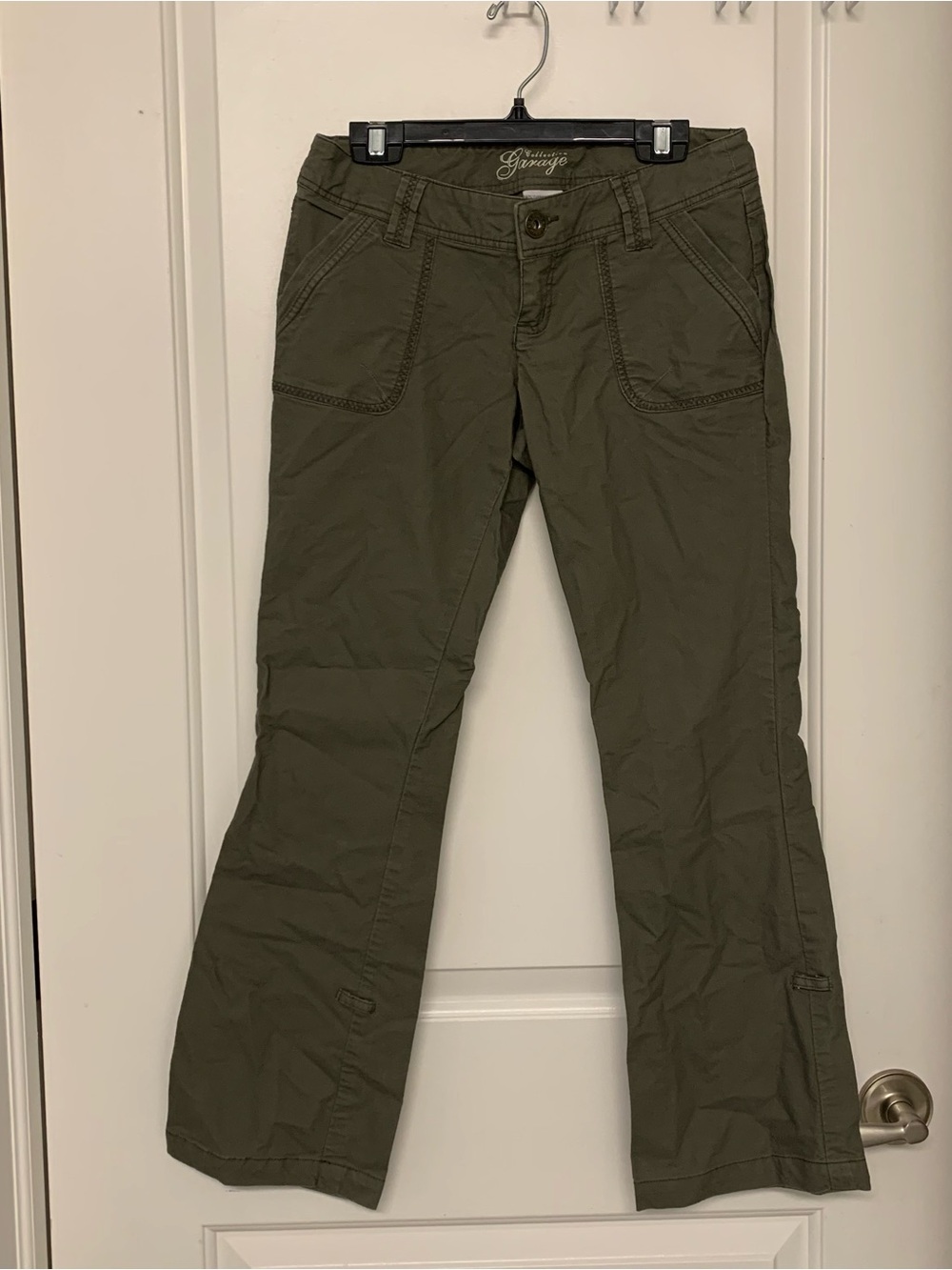 VTG Y2K Garage Low Rise Cargo Pants 5 Khaki Stretch 2000s Grunge Gorpcore Bratz